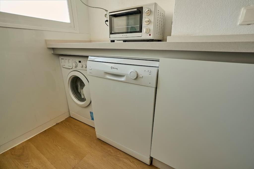 Front Sea Line Experience Apartment Fuengirola Ngoại thất bức ảnh